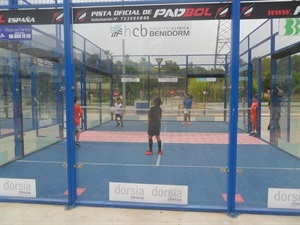 Los alumnos del Campus además de Fútbol Sala practican otros deportes como el Padbol