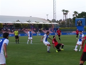 El partido supuso el primer test de pretemporada para los dos equipos