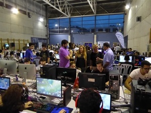 El gimnasio del IES La Nucía albergará la Party Tecnológica por cuarto año consecutivo
