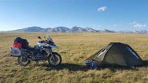 Durate esta "Ruta de la Seda" Hans y Jaume han acampado completamente sólos en sitios totalmente despoblados