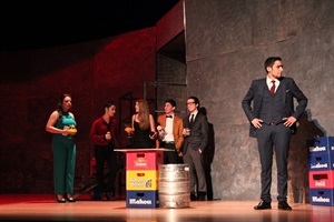 En "Misántropo" participan 8 actores de Gaudint Teatre del IES La Nucía
