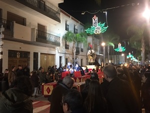 Más de 3.000 personas llenaron las aceras para ver la Cabalgata de Reyes
