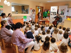 Actividades musicales en Escola Infantil El Bressol