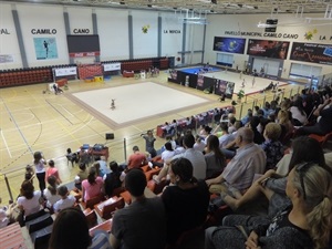 Las gradas del Pabellón Camilo Cano de La Nucía registraron un lleno absoluto para ver este Campeonato de España Provincial