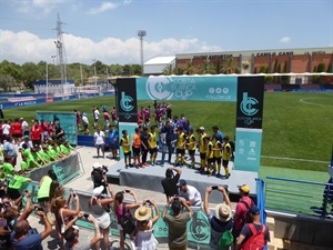 La entrega de trofeos y todas las finales se disputaron en la Ciutat Esportiva Camilo Cano