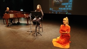 la obra de teatro “Las esquinitas de mis pensamientos” se estrenó ayer en l'Auditori de La Nucía
