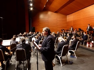 Juan José Ivorra, pte. UM La Nucía, en la presentación del concierto