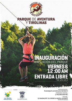 Cartel inauguración de la ampliación del Forestal Park de La Nucía