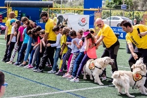 Exhibición de USAR 13 en el Concurso Nacional Canino