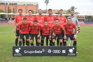 El equipo nuciero tras el partido contra el Alzira