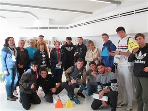 Jóvenes y mayores tras el Taller intergeneracional: Dieta Saludable