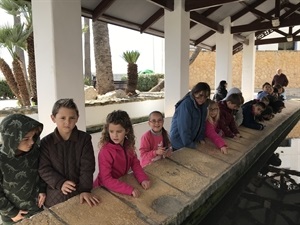 Los alumnos de 2º A del Colegio Sant Rafel en el "llavador"