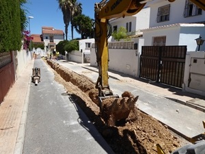 Las obras de Ejecución de colectores en la red de saneamiento de la Urbanización Puerta de Hierro han comenzado esta semana