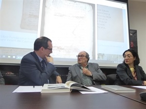 Este convenio impulsará los estudios de alumnos de la UA en el Archivo Histórico