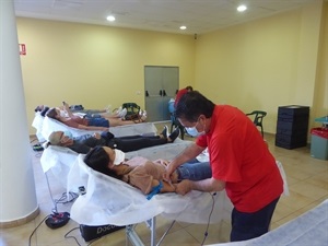 50 nucier@s solidari@s donaron sangre ayer en La Nucía