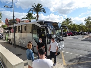 Por primera vez La Nucía estará conectada con autobús con la UA y la UMH