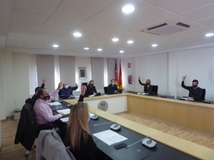 El Pleno Municipal del Ayuntamiento de La Nucía ha aprobado esta mañana el Presupuesto 2021, en sesión extraordinaria.