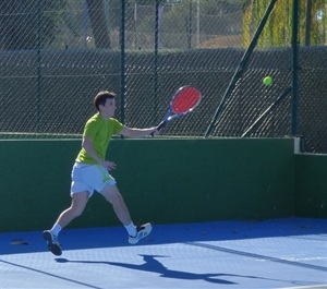 Paco Galiana, cuarto clasificado de la Liga de Tenis 2016s de La Nucía